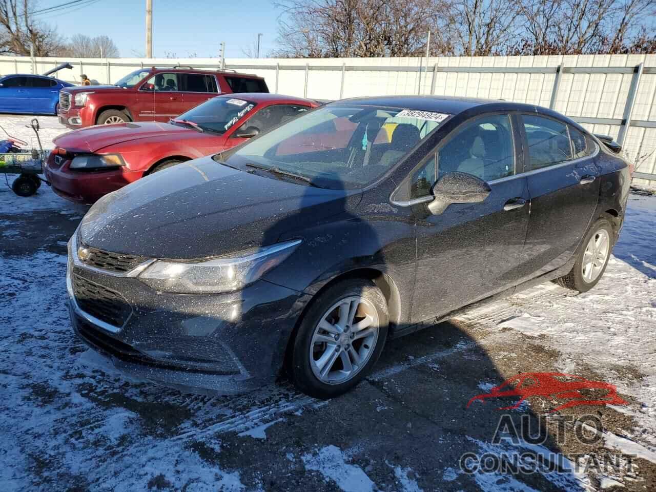 CHEVROLET CRUZE 2017 - 1G1BE5SM7H7170259