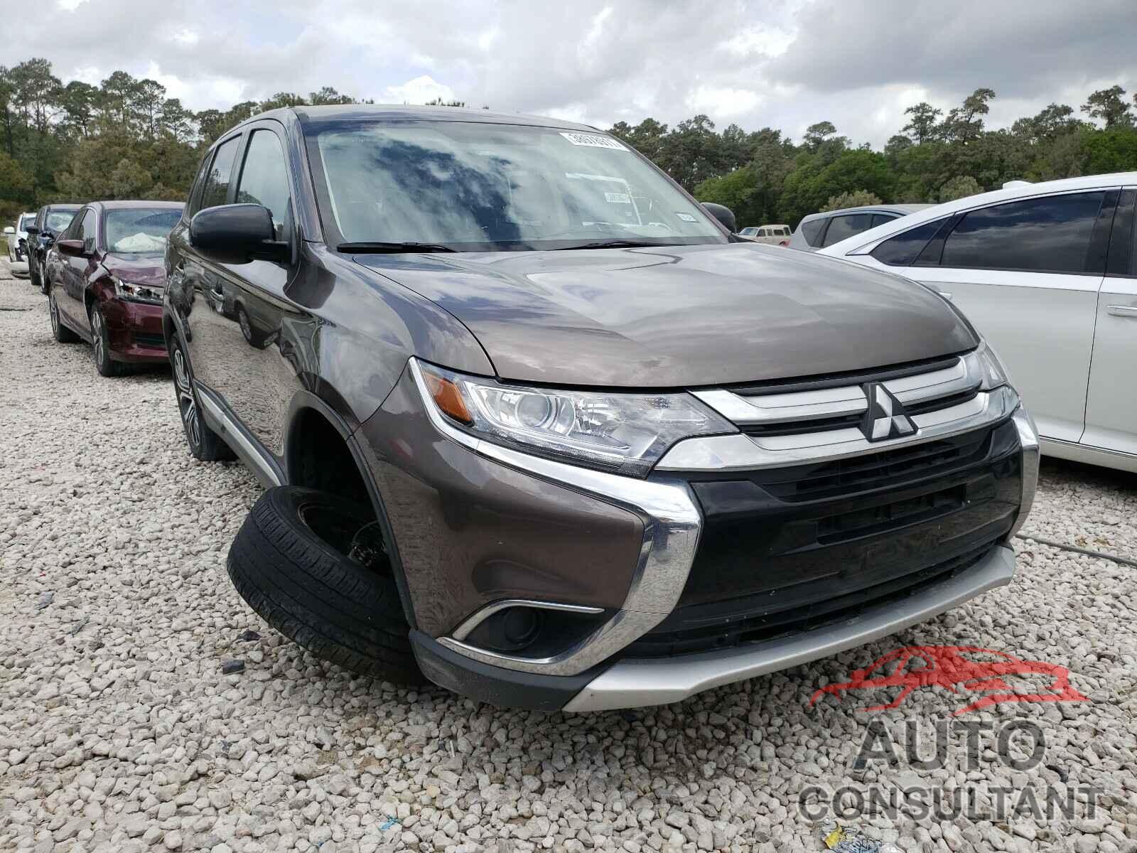 MITSUBISHI OUTLANDER 2018 - JA4AD2A39JZ001989