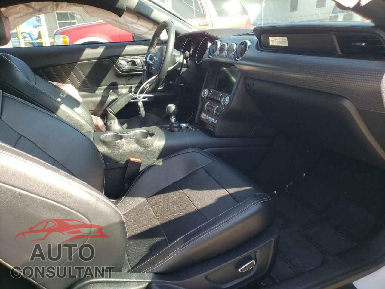 FORD MUSTANG 2016 - 1FA6P8CF2G5284366