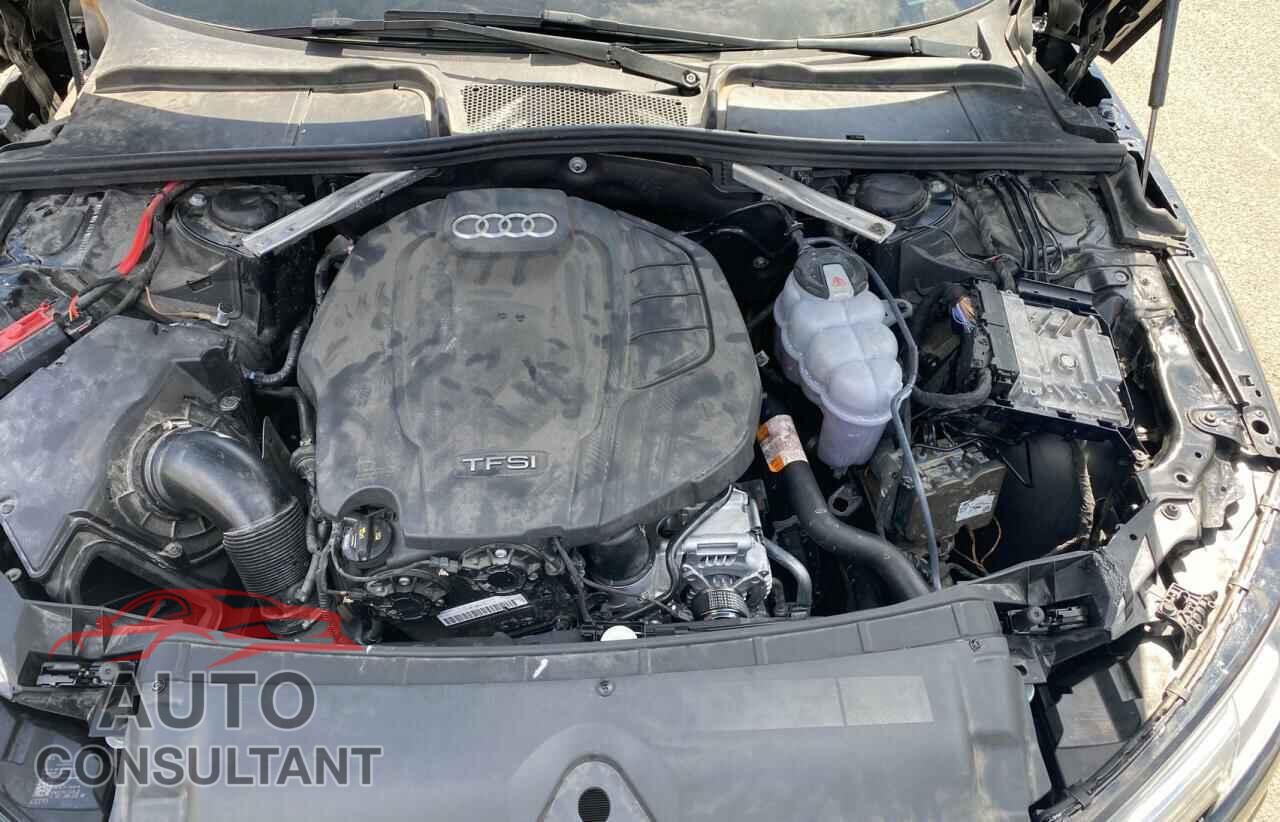 AUDI A4 2019 - WAUENAF46KN005228