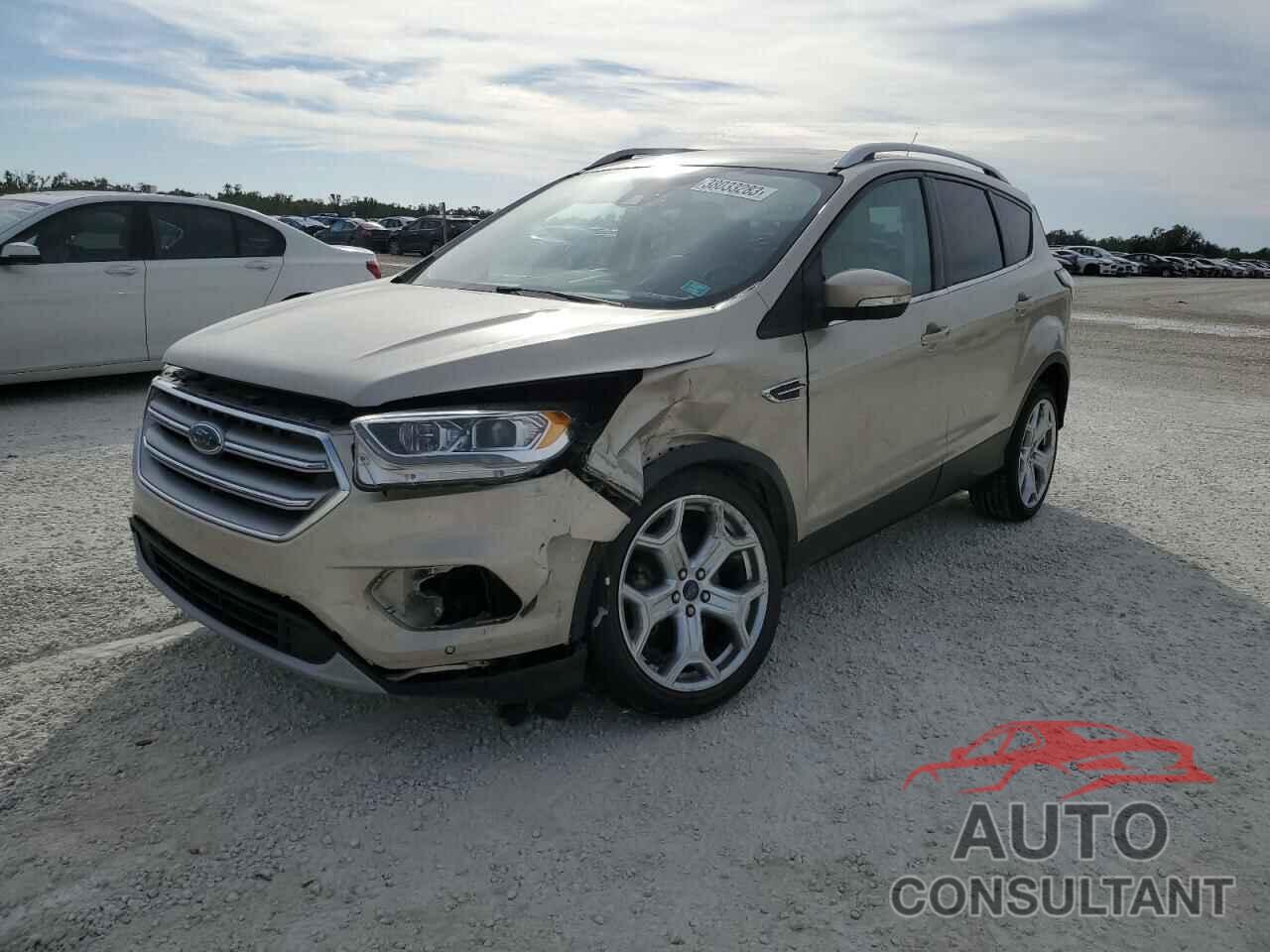 FORD ESCAPE 2017 - 1FMCU0JD5HUB37101