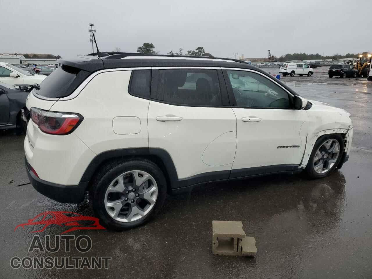 JEEP COMPASS 2021 - 3C4NJDCB8MT541930