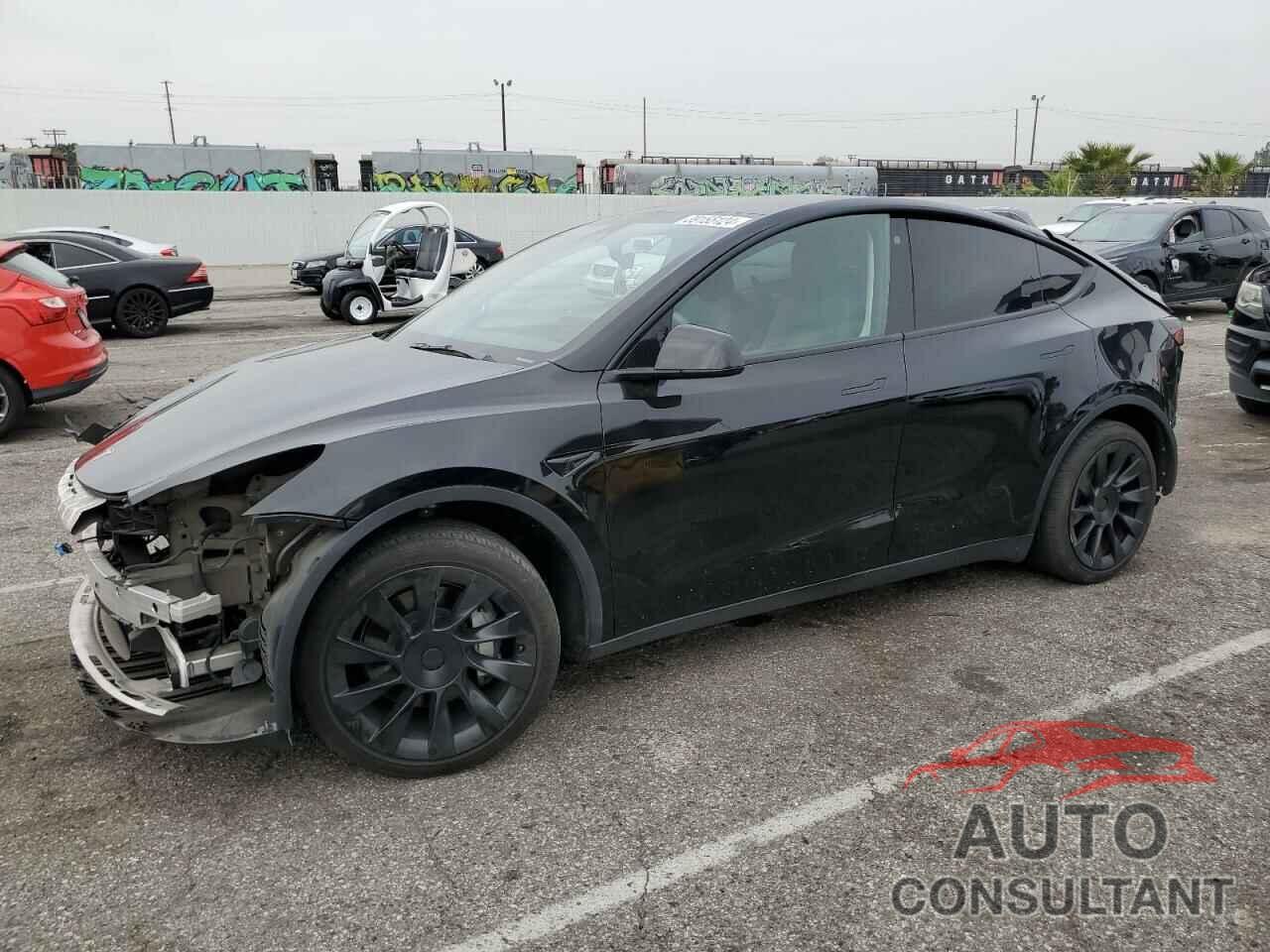 TESLA MODEL Y 2023 - 7SAYGDEE5PA025854