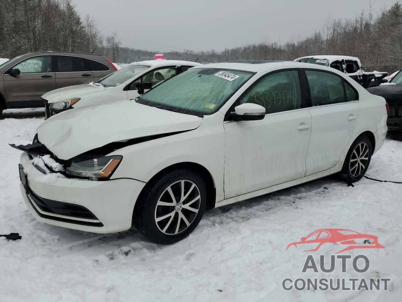 VOLKSWAGEN JETTA 2018 - 3VWDB7AJ7JM245143