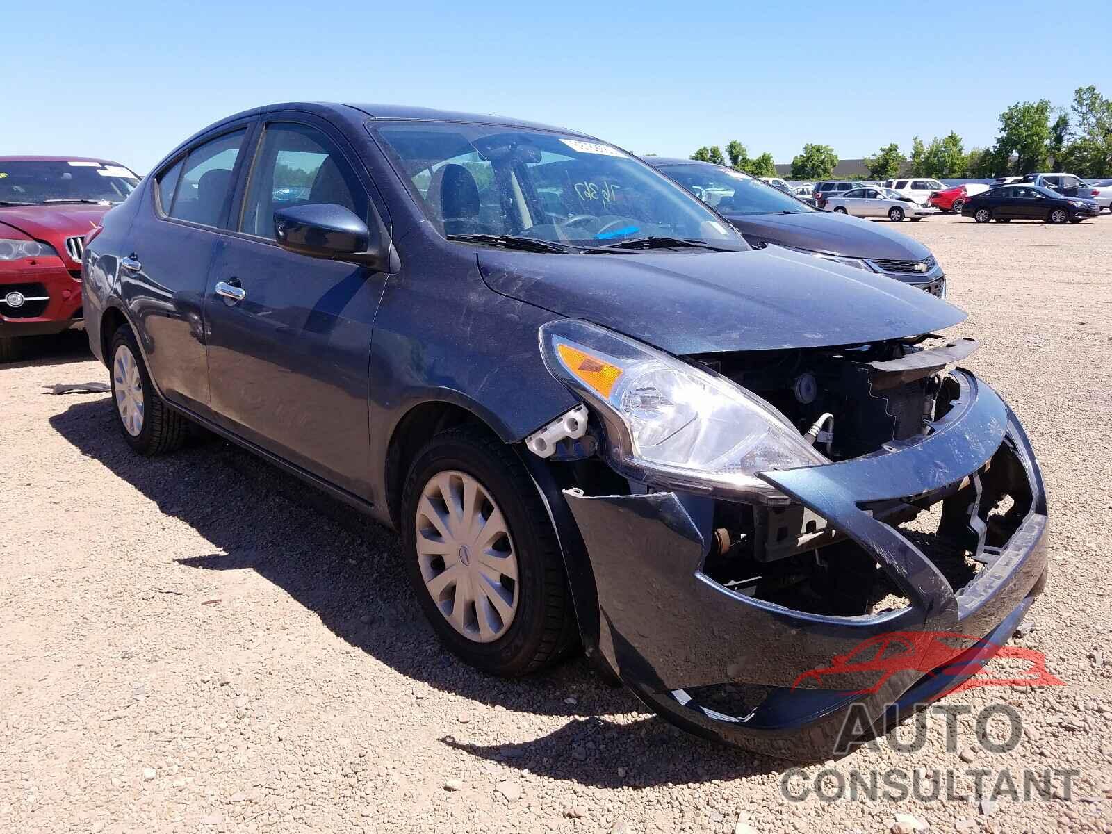 NISSAN VERSA 2017 - 3N1CN7APXHL843482