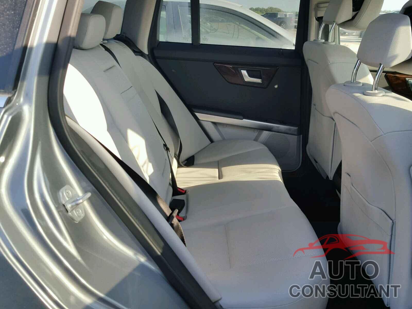 MERCEDES-BENZ GLK 350 2015 - WDCGG5HB5FG399883