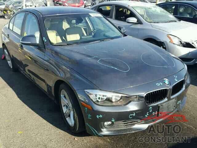 BMW 3 SERIES 2015 - WBA3C1C52FK119146