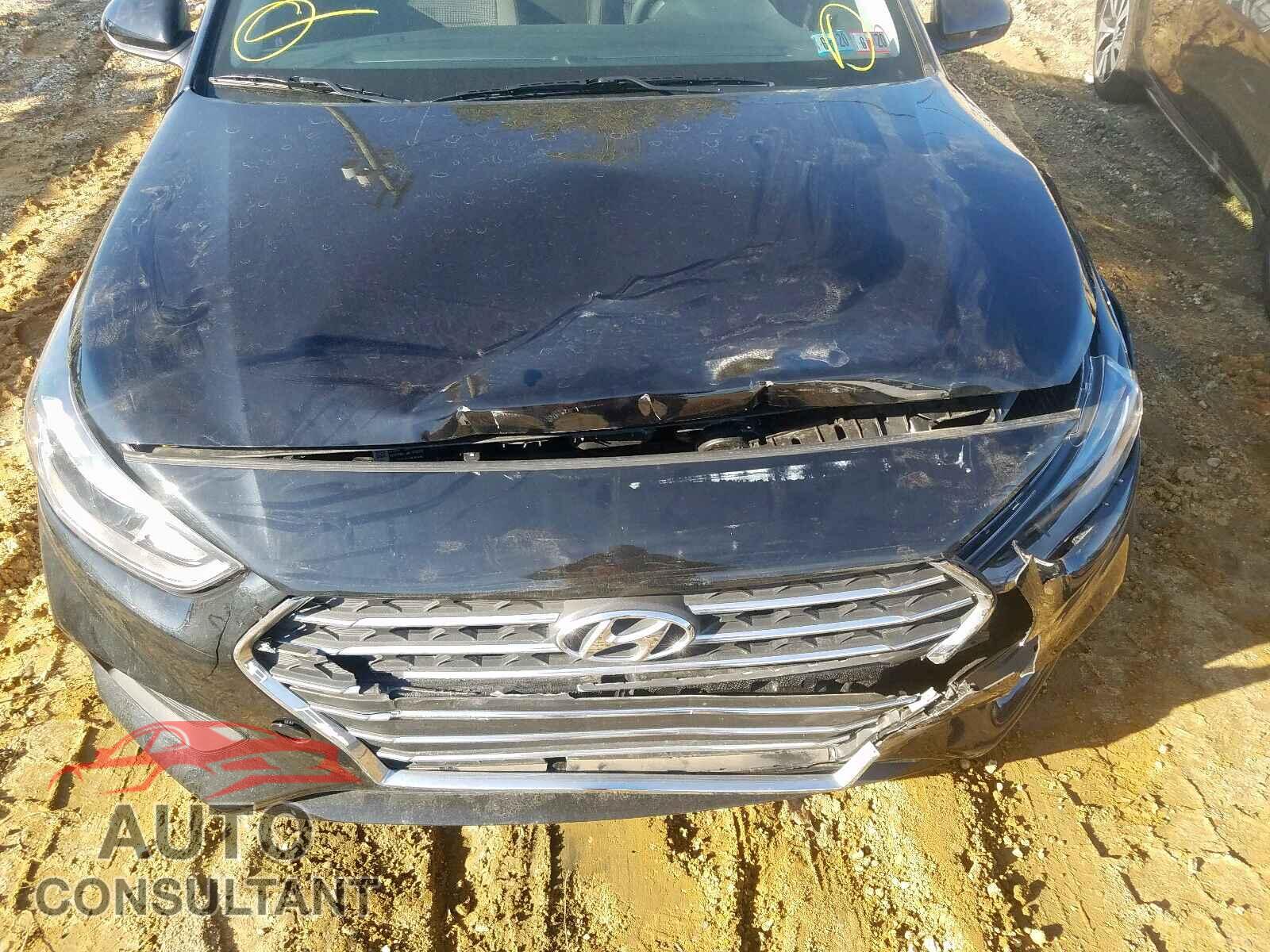 HYUNDAI ACCENT 2019 - 5NMS2CAD9KH134305