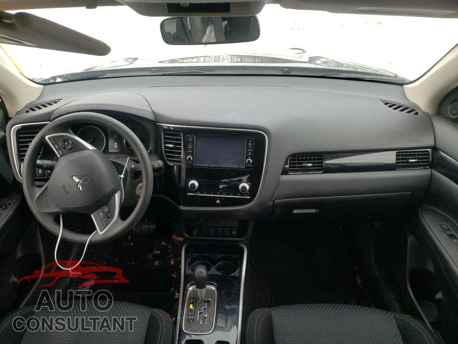 MITSUBISHI OUTLANDER 2020 - JA4AD2A3XLZ007710