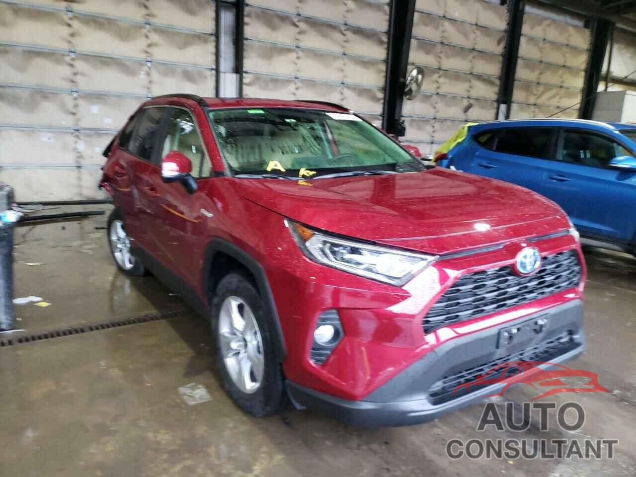 TOYOTA RAV4 2021 - JTMRWRFV8MD117918