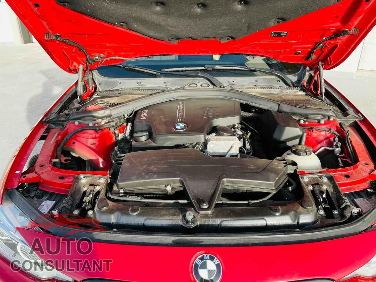 BMW 3 SERIES 2016 - WBA8E3G53GNU02130