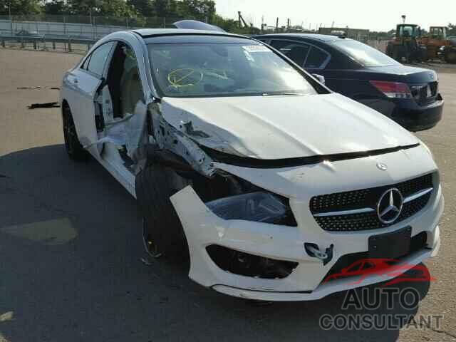 MERCEDES-BENZ CLA 250 2016 - WDDSJ4GB9GN370628