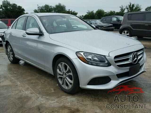 MERCEDES-BENZ C300 2015 - 55SWF4JB4FU057522