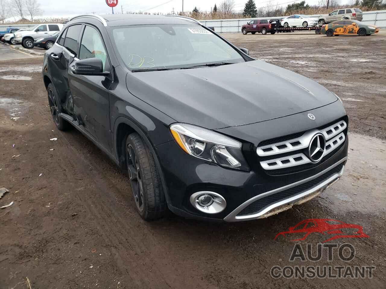 MERCEDES-BENZ GLA-CLASS 2018 - WDCTG4GB9JJ446130