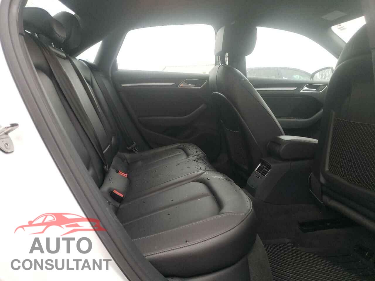 AUDI A3 2017 - WAUB8GFFXH1034472