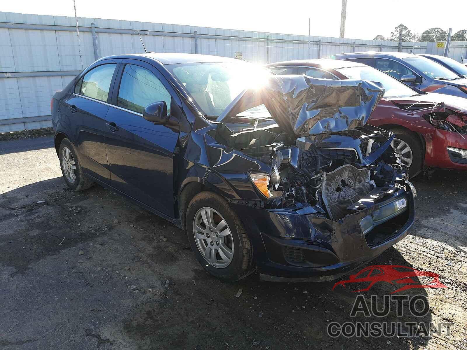 CHEVROLET SONIC 2016 - 1G1JC5SH0G4173556