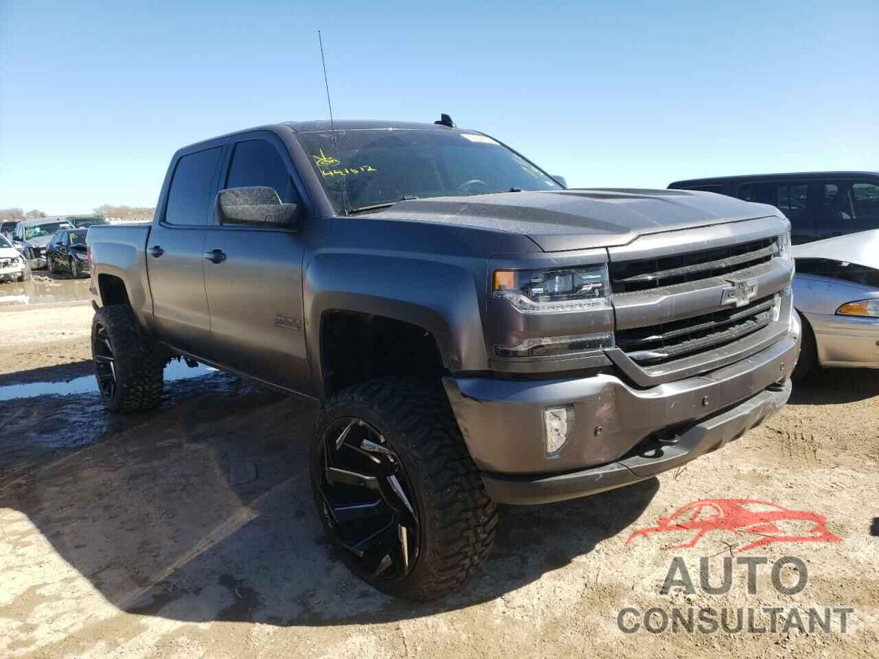 CHEVROLET SILVERADO 2017 - 5NPD84LF4HH161001