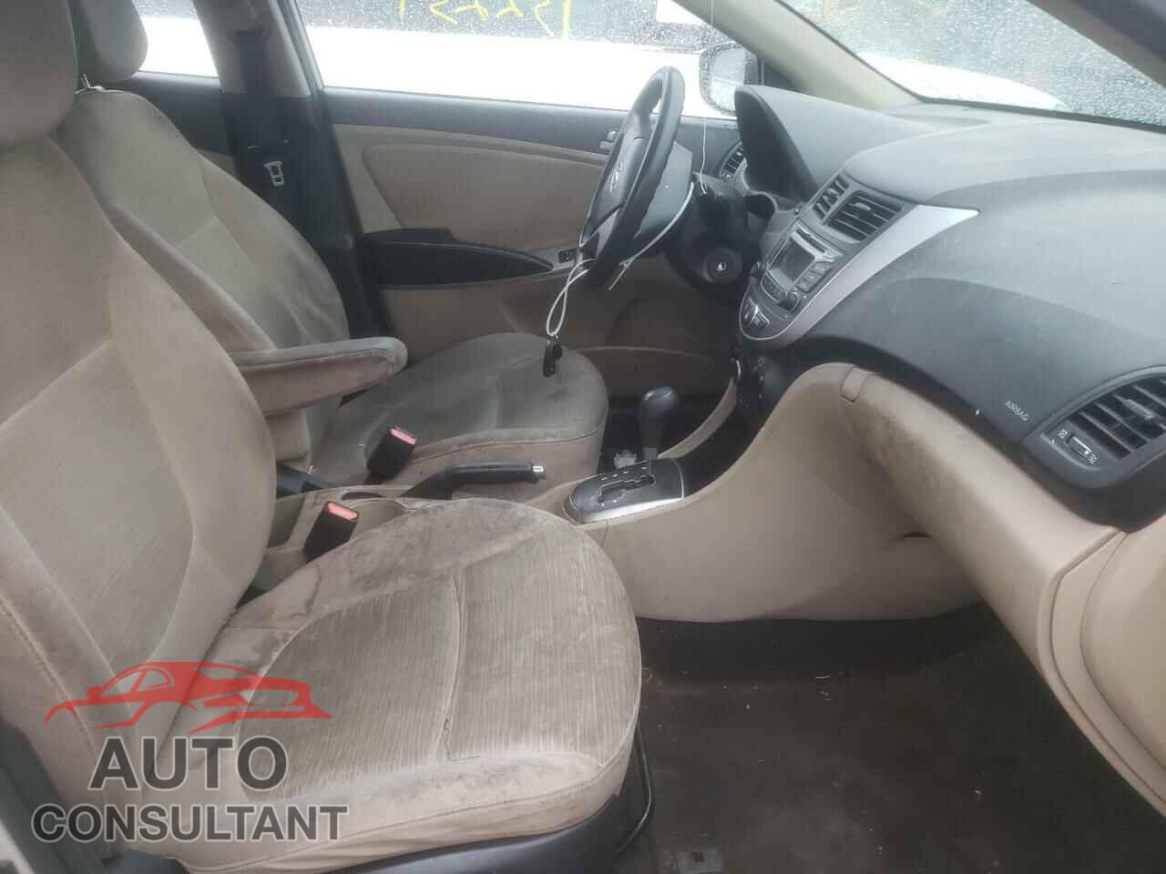 HYUNDAI ACCENT 2016 - 5YJ3E1EA2LF720864