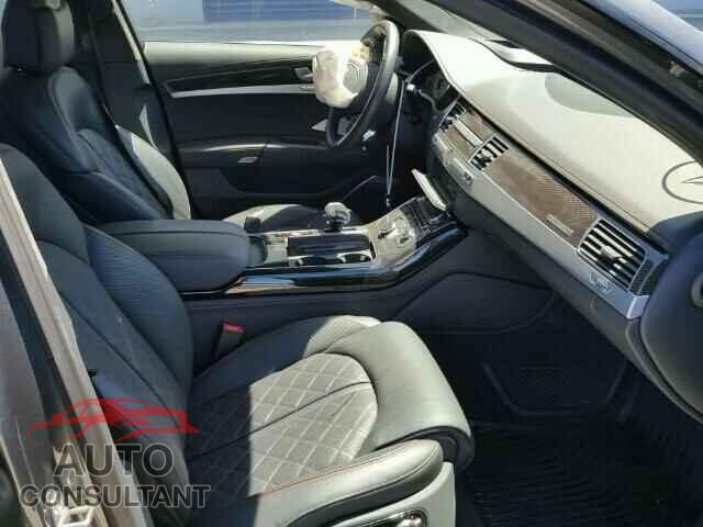 AUDI S8 2017 - WUAJ5AFD0HN900372
