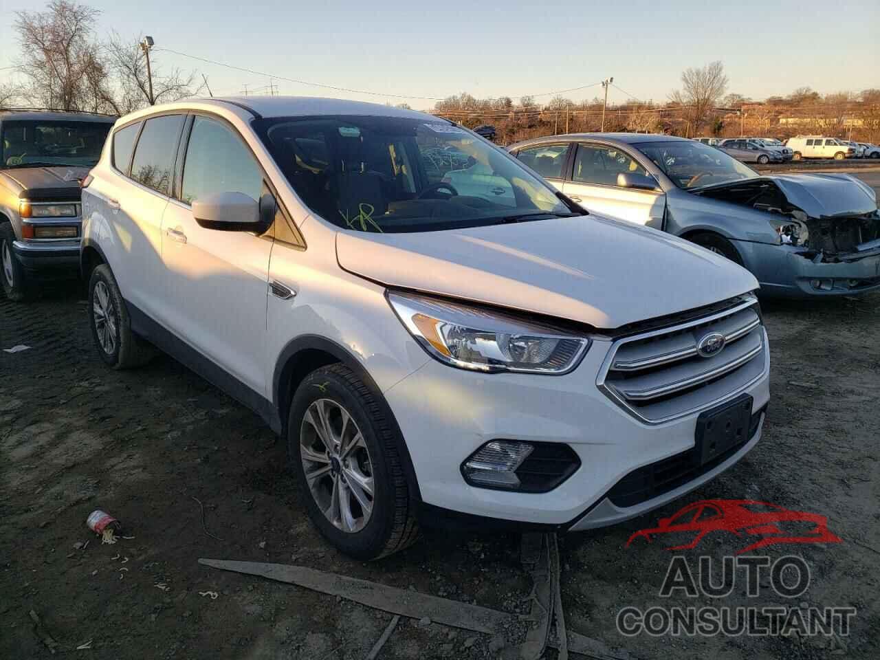 FORD ESCAPE 2019 - 1FMCU9GD0KUA02451
