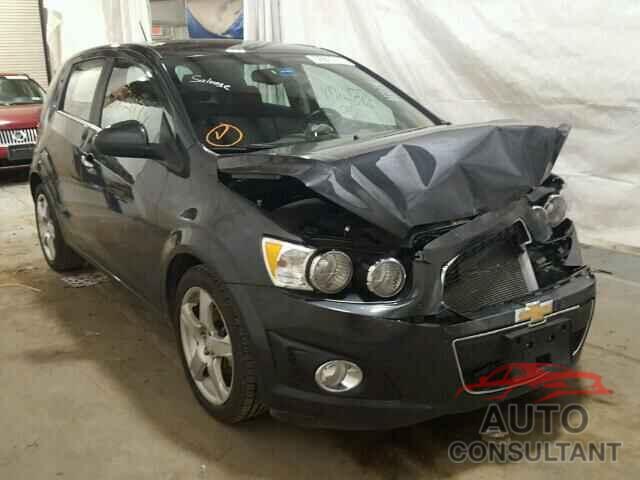 CHEVROLET SONIC 2016 - 1G1JE6SB0G4158048