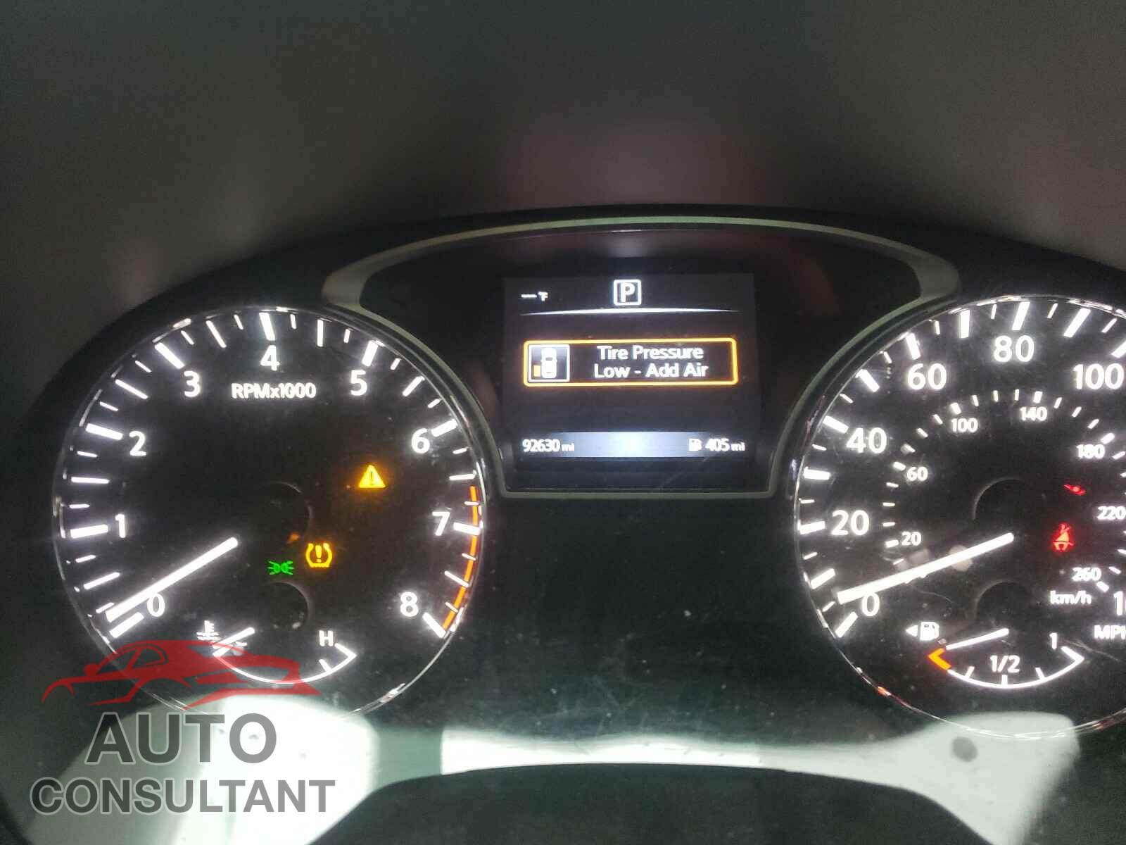 NISSAN PATHFINDER 2017 - 5N1DR2MN9HC680690
