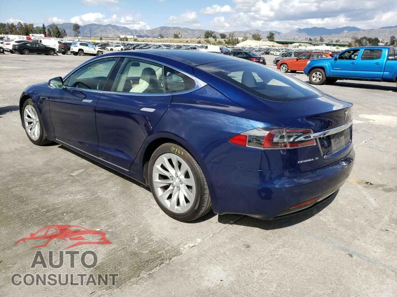 TESLA MODEL S 2018 - 5YJSA1E28JF272708