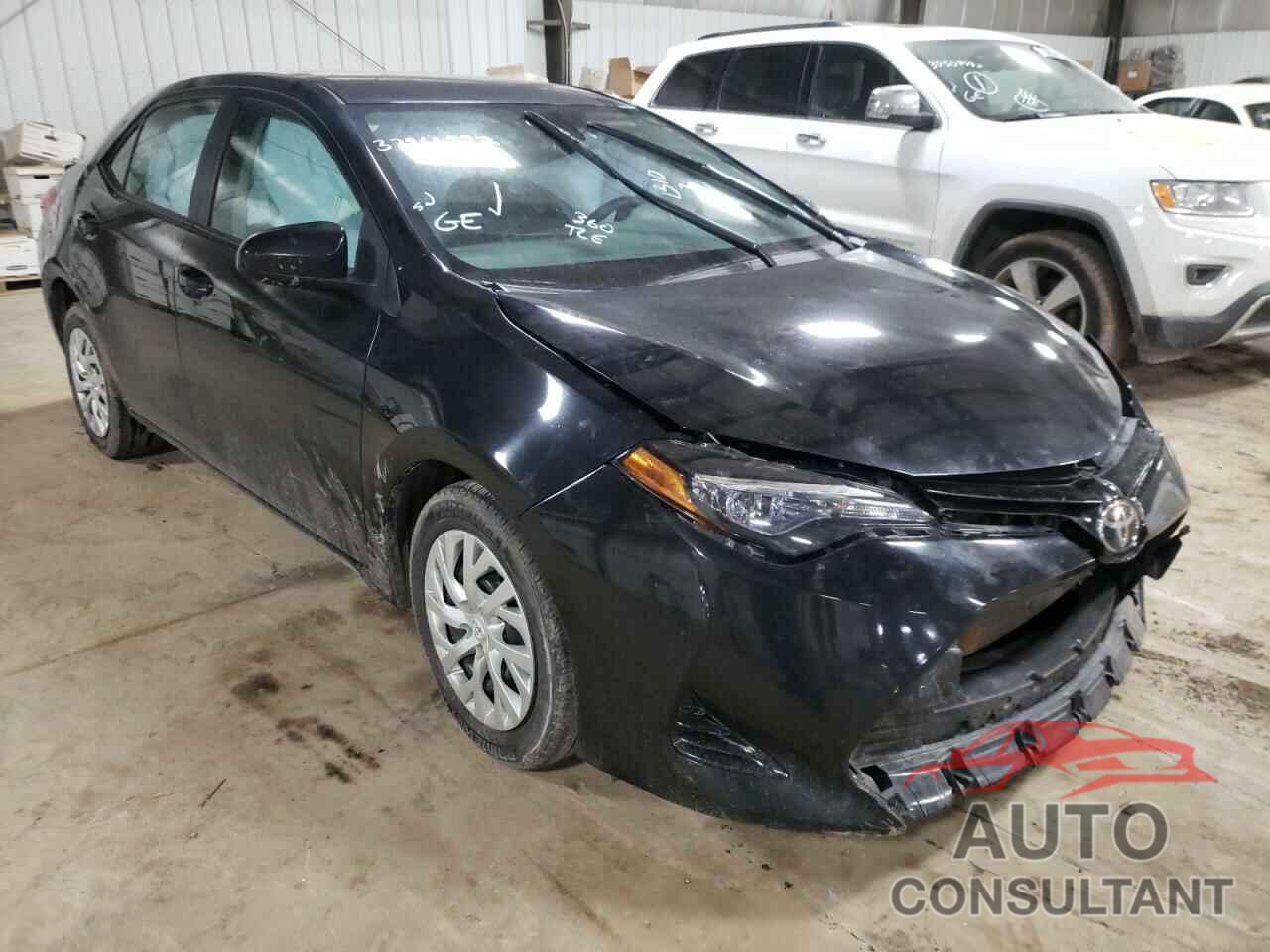 TOYOTA COROLLA 2018 - 5YFBURHE5JP838436