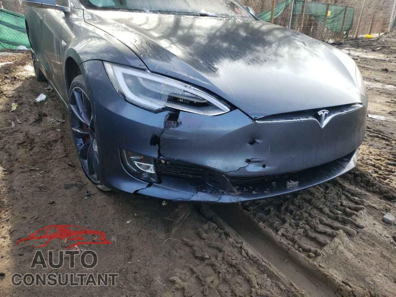 TESLA MODEL S 2020 - 5YJSA1E21LF391462