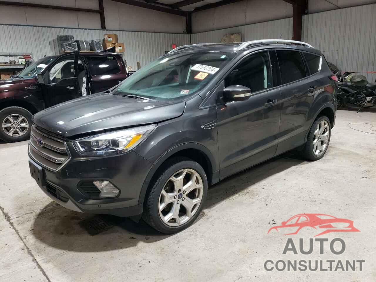 FORD ESCAPE 2018 - 1FMCU9J94JUA28232