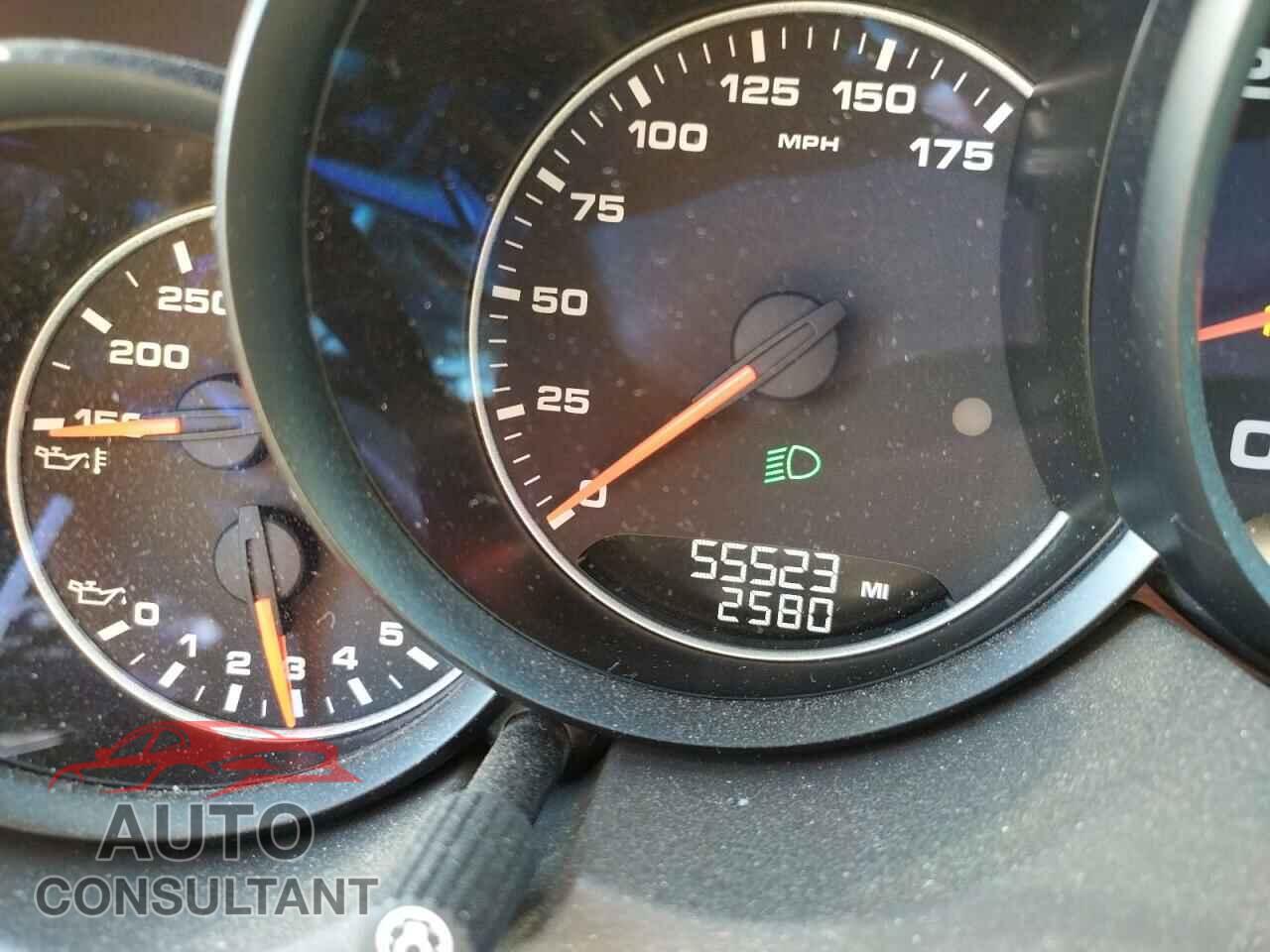 PORSCHE CAYENNE 2018 - WP1AA2A21JKA03300