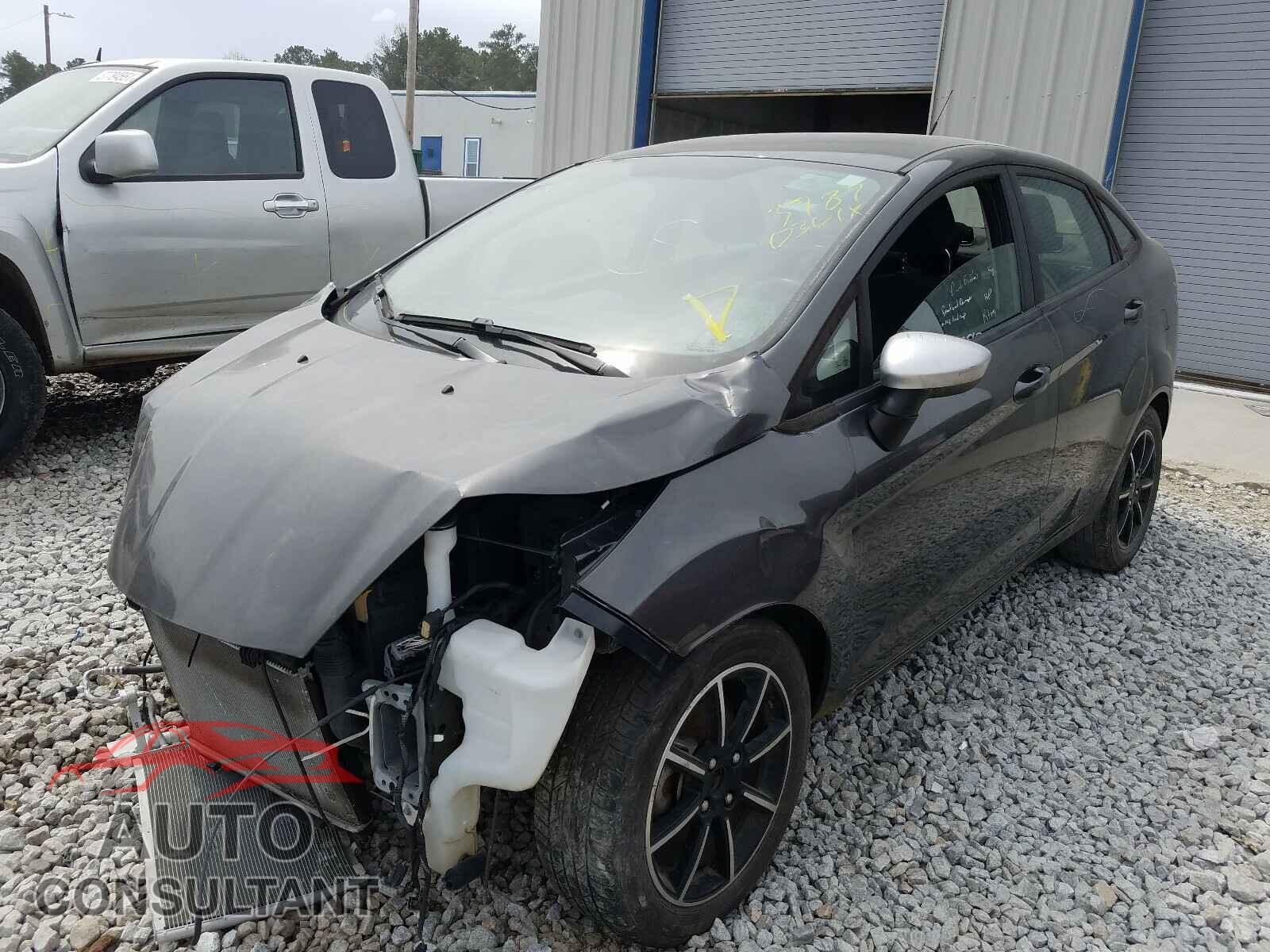 FORD FIESTA 2016 - 3FADP4BJ2GM110703