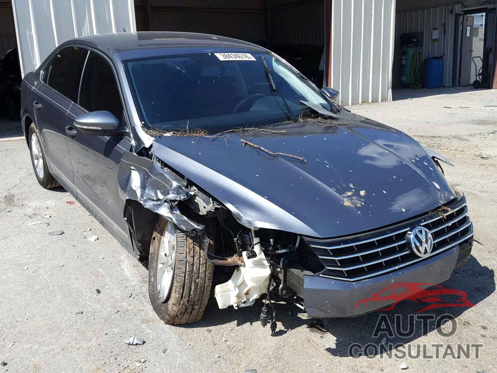 VOLKSWAGEN PASSAT 2016 - 1VWAS7A38GC035648