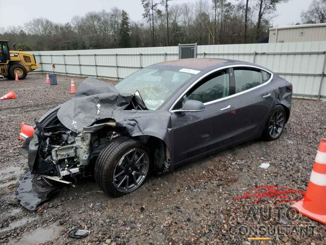 TESLA MODEL 3 2018 - 5YJ3E1EB1JF128443
