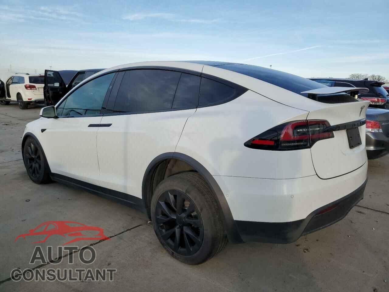 TESLA MODEL X 2022 - 7SAXCAE53NF345552