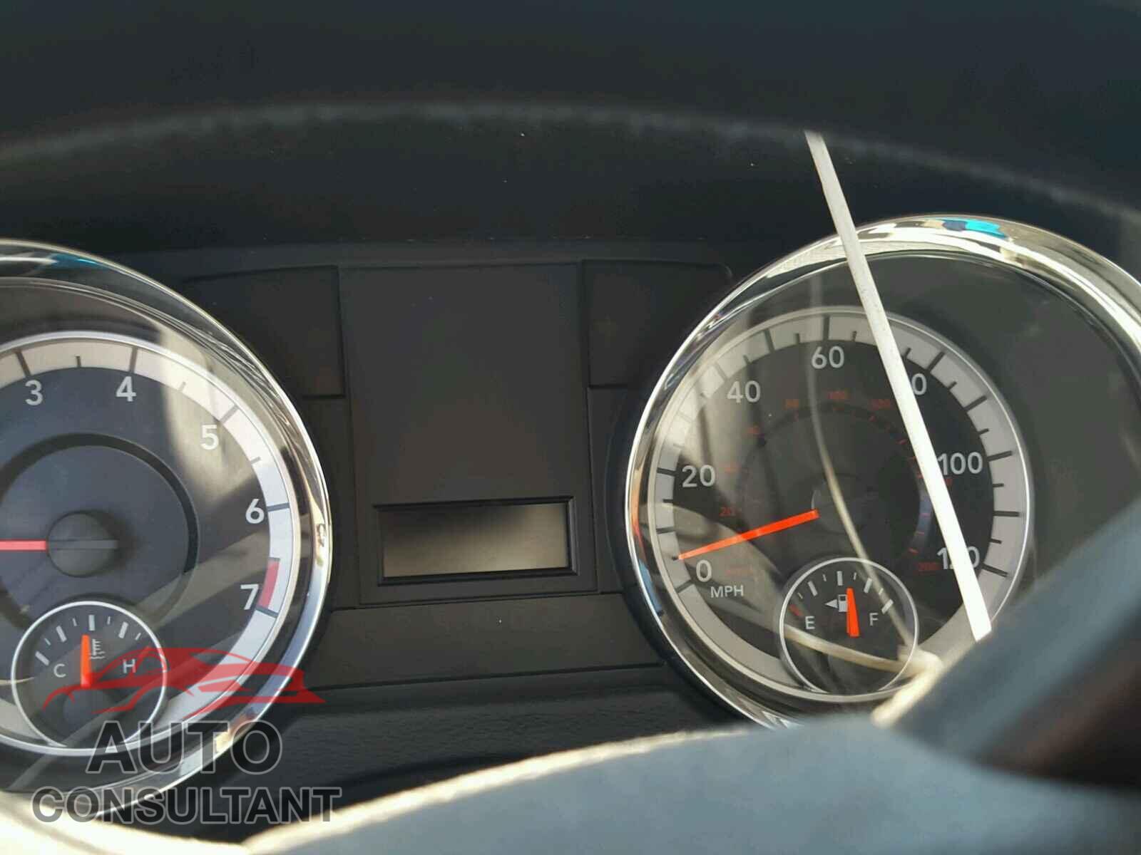 DODGE CARAVAN 2015 - 2C4RDGBG2FR557618