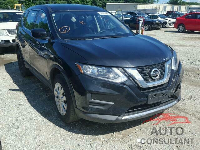 NISSAN ROGUE S 2017 - KNMAT2MV6HP547001