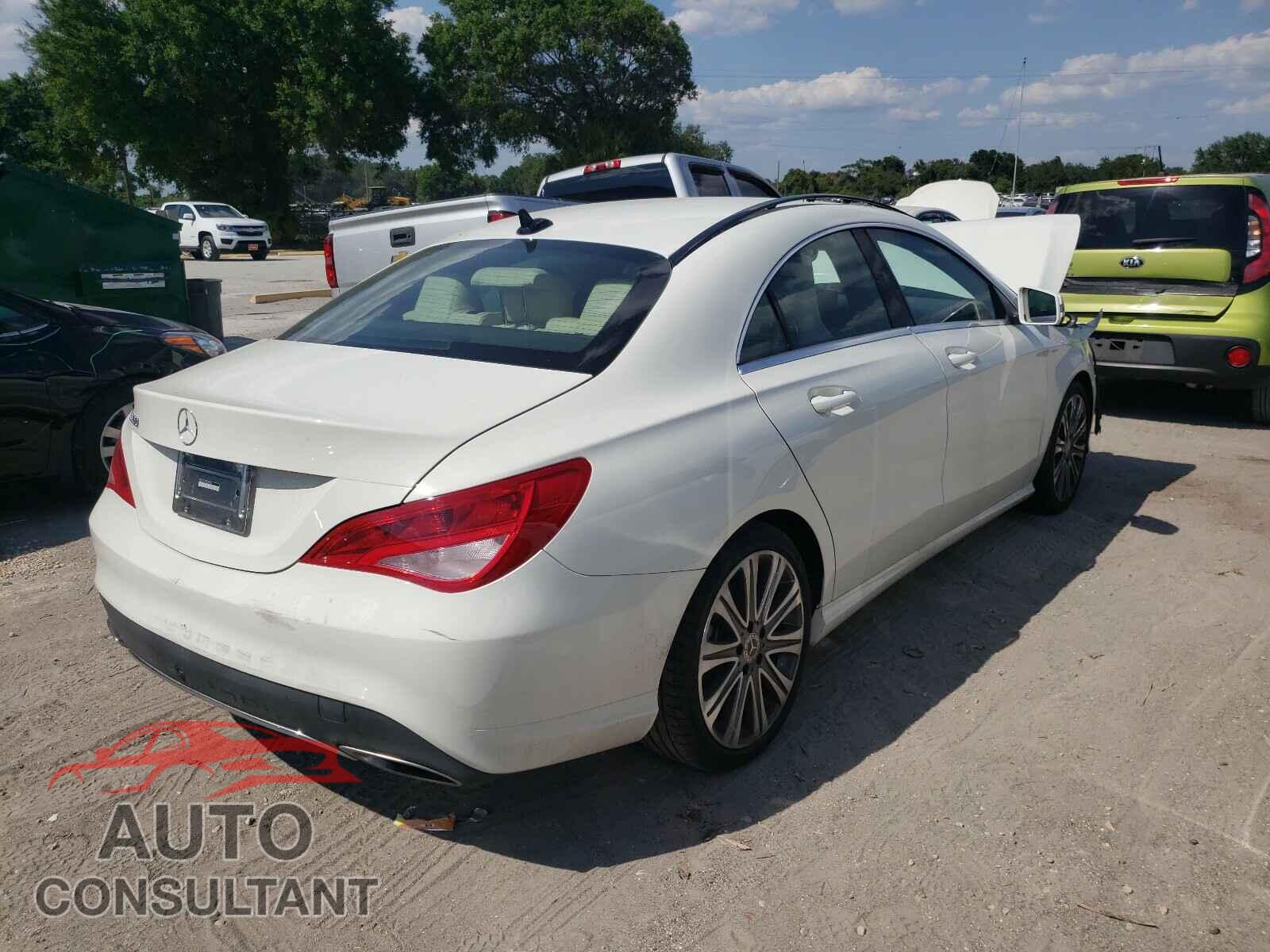 MERCEDES-BENZ C CLASS 2018 - WDDSJ4EB3JN589191