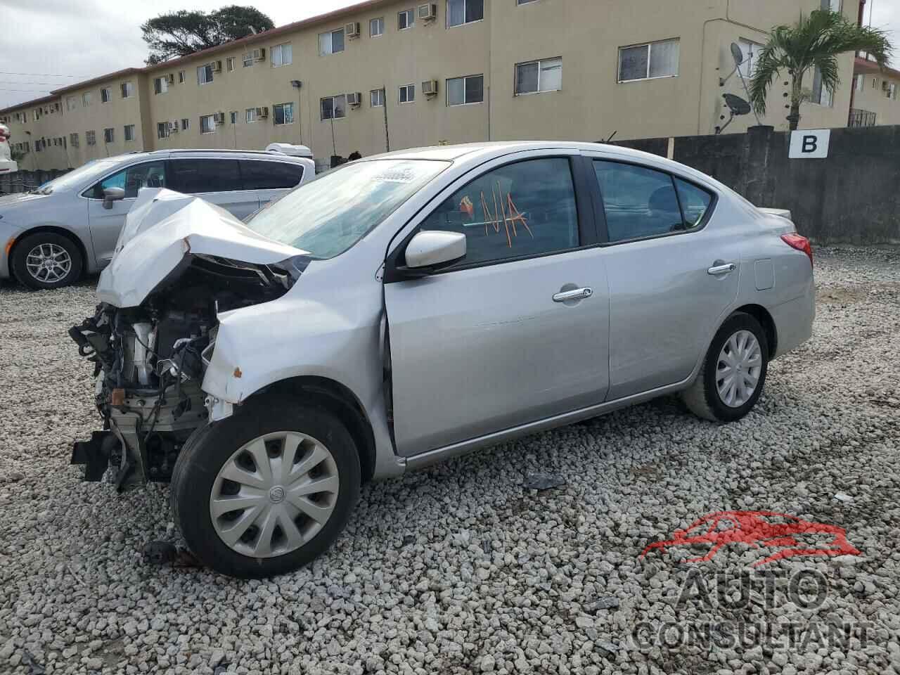 NISSAN VERSA 2019 - 3N1CN7AP1KL825346