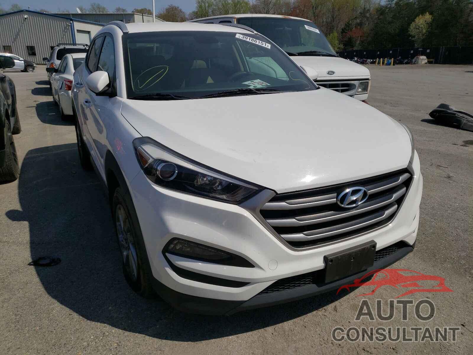 HYUNDAI TUCSON 2017 - KM8J33A43HU261587