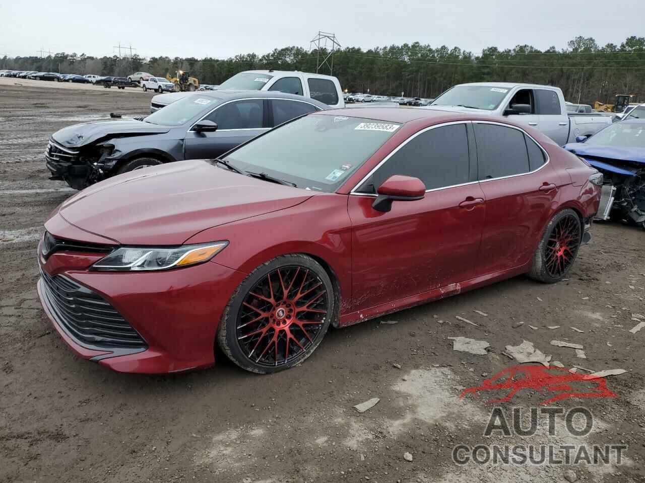 TOYOTA CAMRY 2018 - 4T1B11HK7JU584615