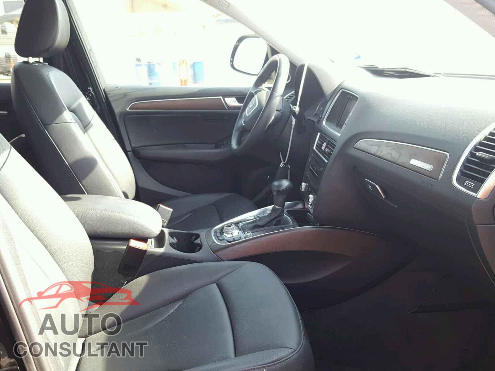 AUDI Q5 2015 - WA1LFAFP4FA145500