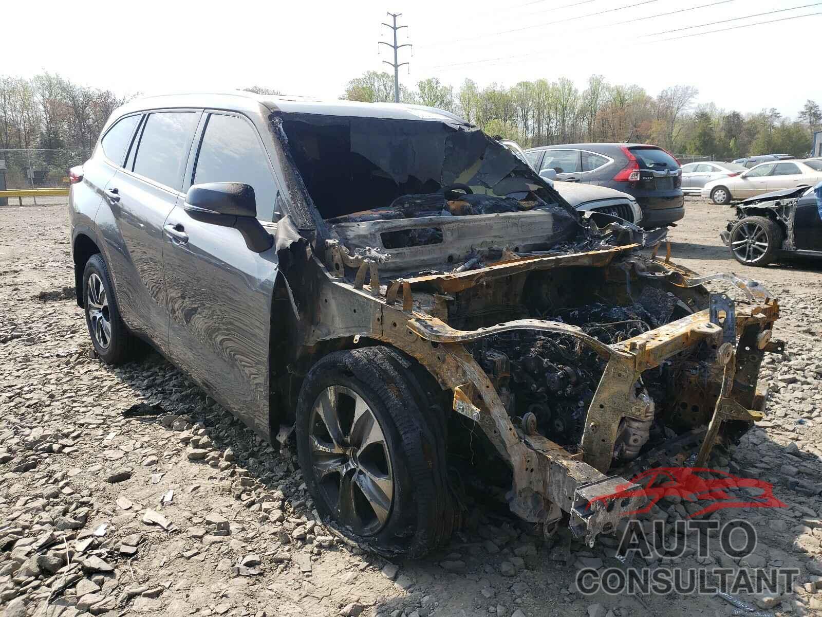 TOYOTA HIGHLANDER 2021 - 5TDHZRBH2MS072258