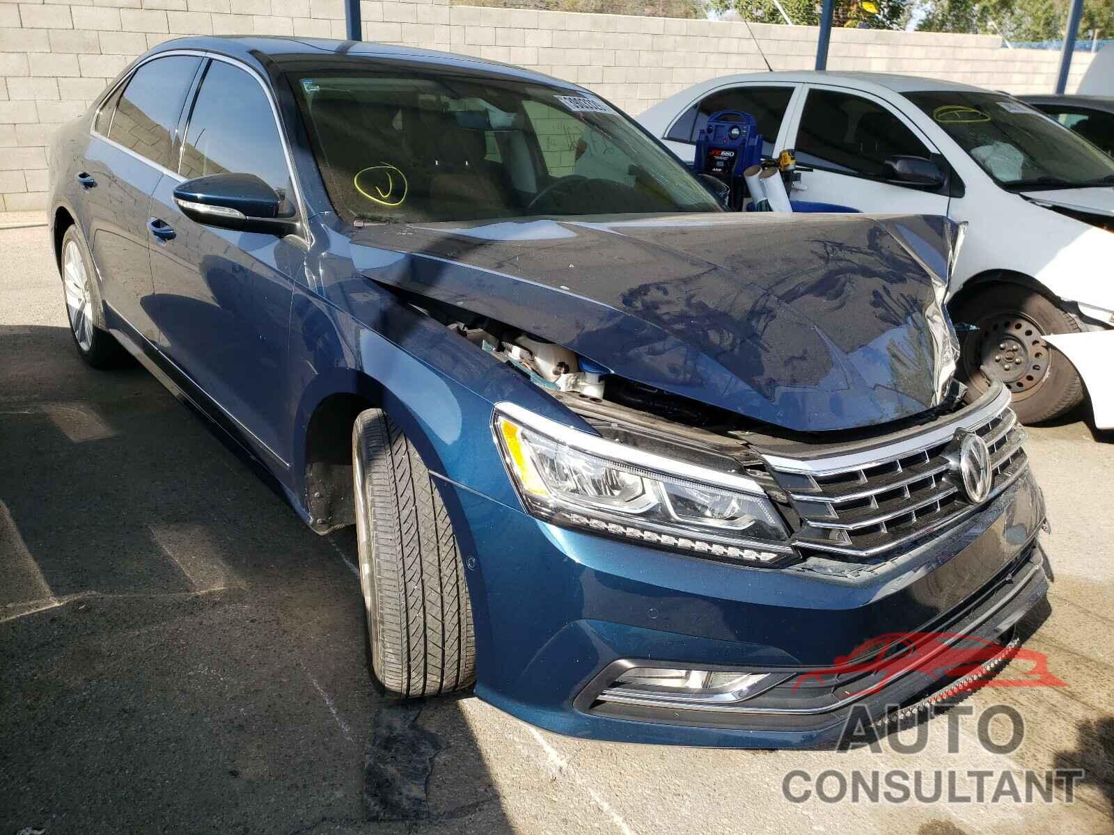 VOLKSWAGEN PASSAT 2018 - 1VWCA7A32JC009999
