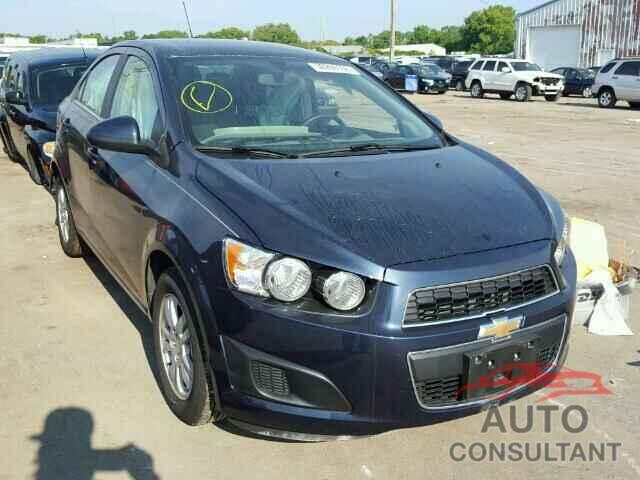 CHEVROLET SONIC 2015 - 1G1JC5SH9F4164627