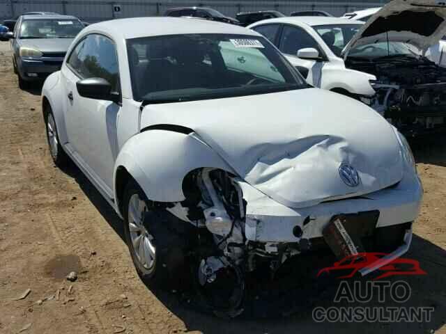 VOLKSWAGEN BEETLE 2015 - 3VWF17AT4FM647495