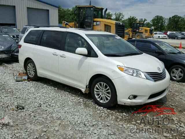 TOYOTA SIENNA 2015 - 5TDYK3DC5FS669079