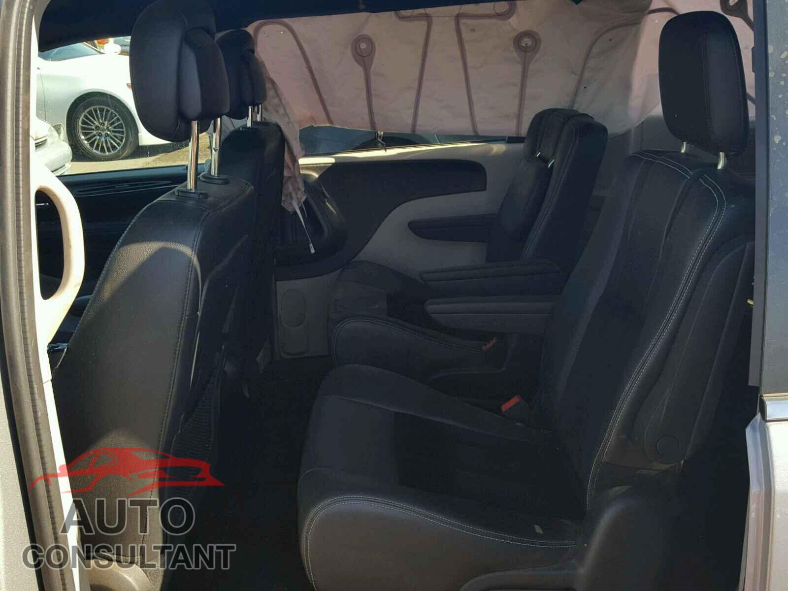 DODGE CARAVAN 2017 - 2C4RDGCG0HR760945