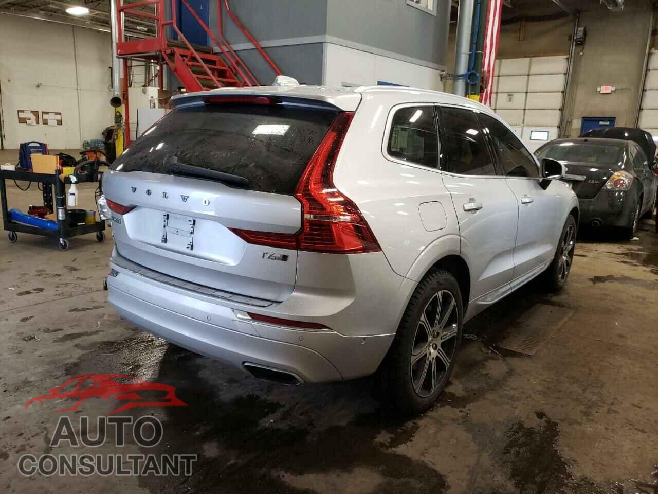VOLVO XC60 2018 - LYVA22RL1JB097348