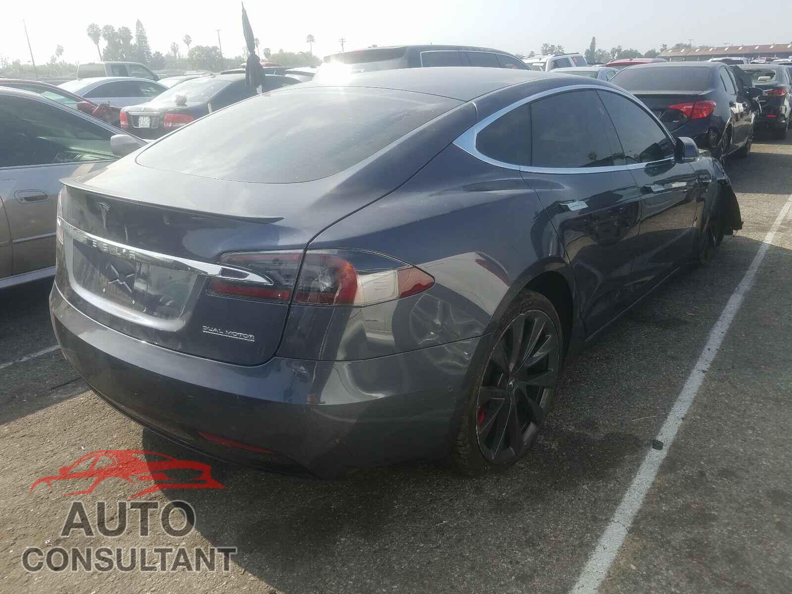 TESLA MODEL S 2020 - 5YJSA1E46LF400643